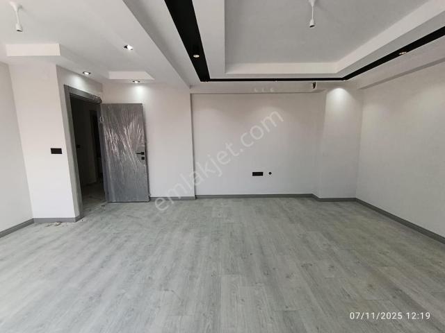 Çamlıca Mahallesi, Tepebaşı içerisinde satılık mülk