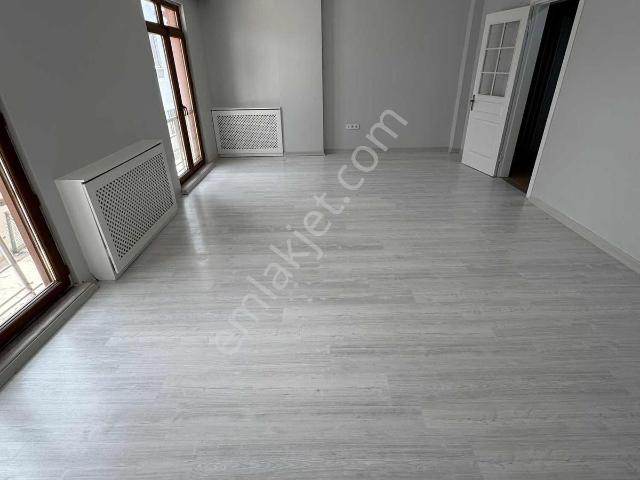Üsküdar, İstanbul içerisinde kiralık mülk