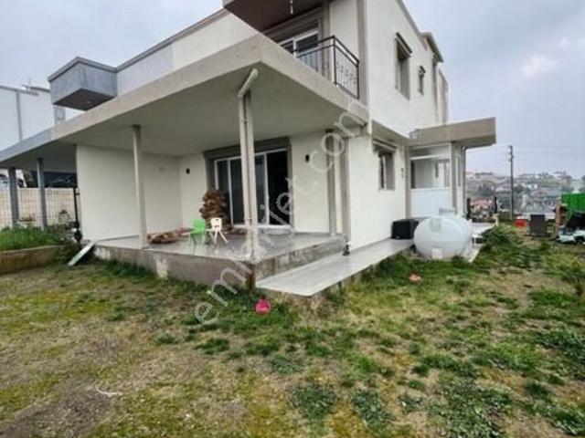 Seferihisar, İzmir içerisinde kiralık Villa