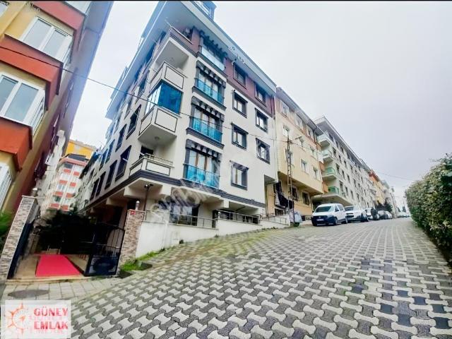 Ümraniye, İstanbul içerisinde kiralık mülk