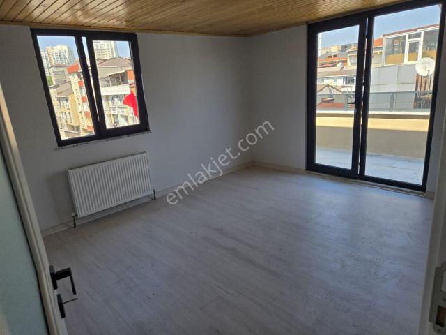 Halkalı Merkez Mahallesi, Küçükçekmece içerisinde kiralık mülk