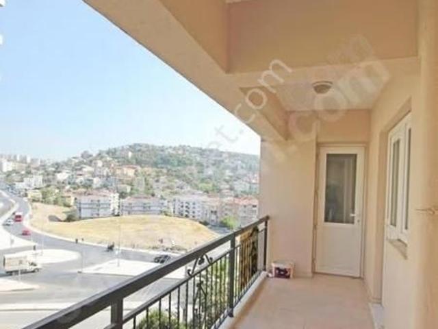 Karabağlar, İzmir içerisinde satılık mülk