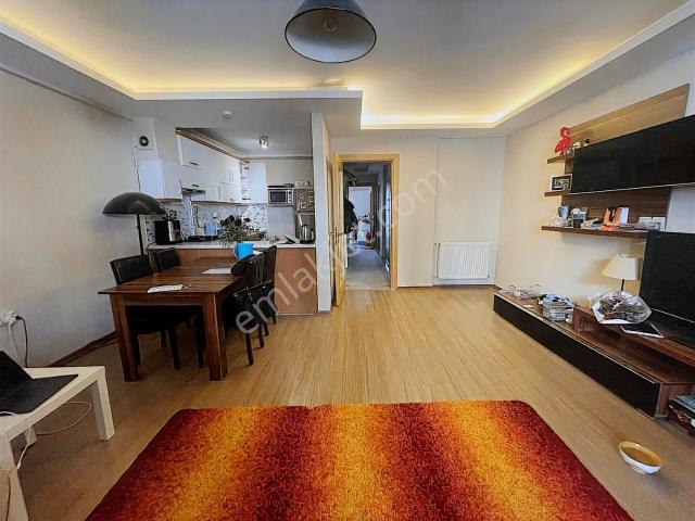 Konak, İzmir içerisinde satılık mülk