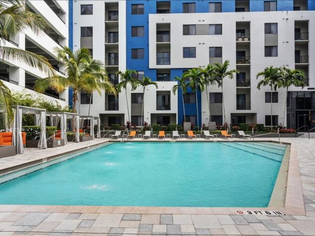 Apartment for rent in Doral, Florida