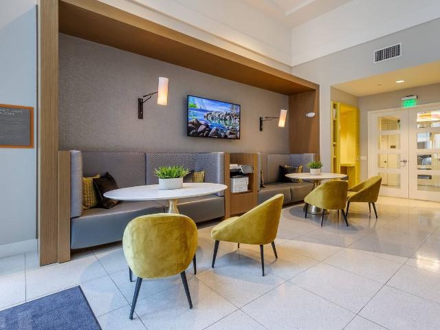 Apartment for rent in Doral, Florida