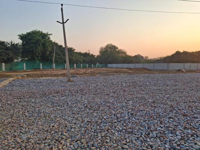 Land for sale in Hariana