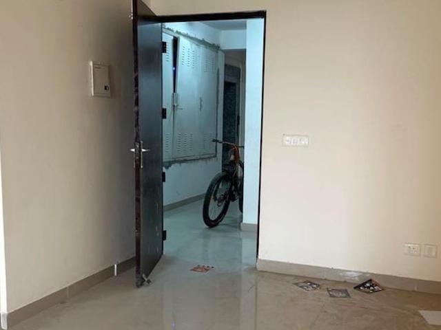 Flat for sale in Hariana