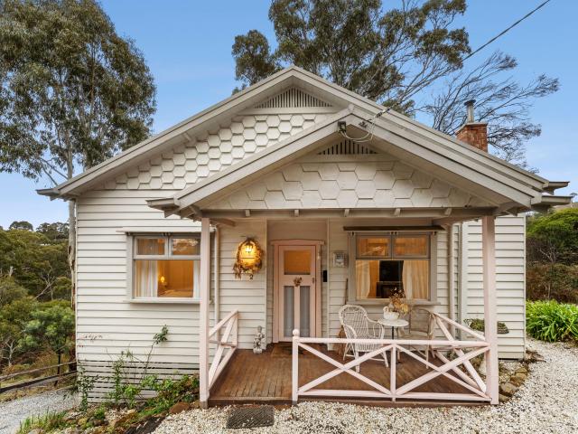 House for sale in Hepburn Springs, Victoria