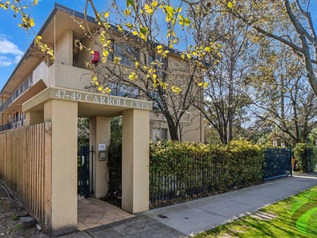 Apartment for sale in Camerons Creek, Victoria