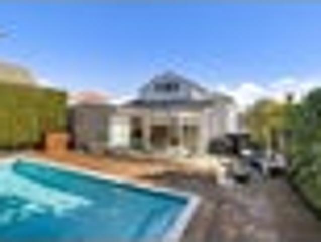 House for sale in Auckland, Oroua County