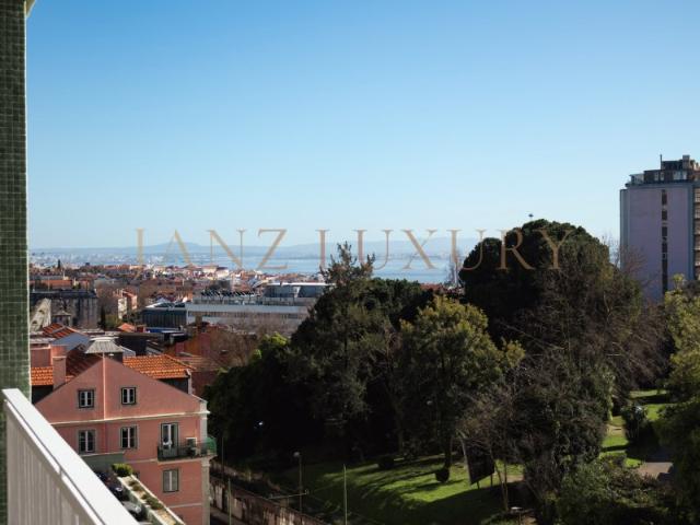 Apartamento venda em Santo António, Lisboa