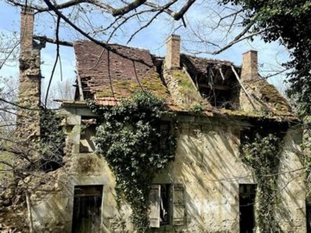 Villa vente à Aubusson, Arfeuille-châtain