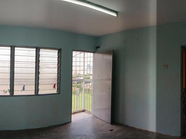 Apartment for sale in Langat, Selangor