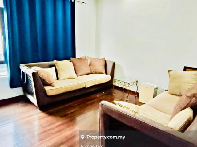Townhouse for rent in Langat, Selangor
