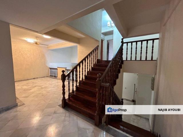 House for sale in Country Heights Damansara, Kuala Lumpur