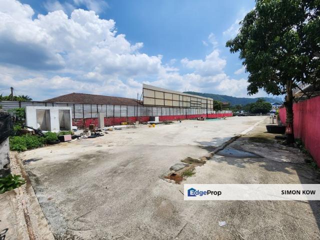 Shop for rent in Country Heights Damansara, Kuala Lumpur