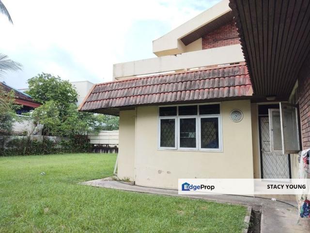 House for sale in Country Heights Damansara, Kuala Lumpur