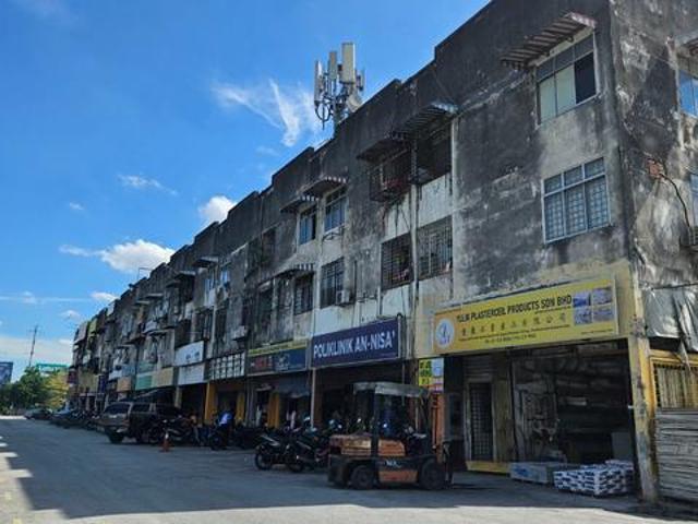 Flat for sale in Langat, Selangor