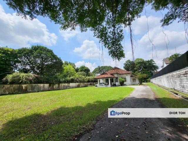 House for sale in Country Heights Damansara, Kuala Lumpur