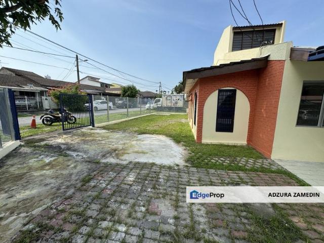 House for sale in Langat, Selangor