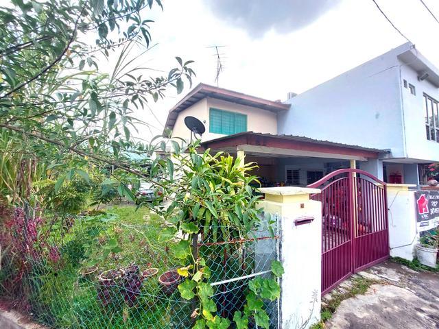 Terraced House for sale in Langat, Selangor