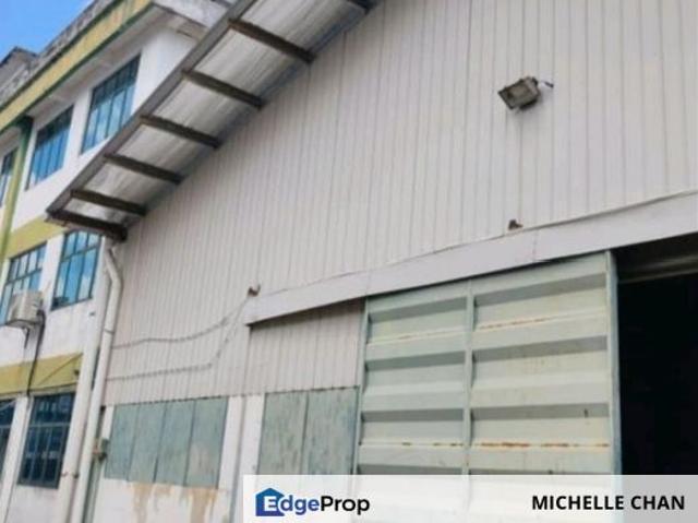 Warehouse for sale in Langat, Selangor