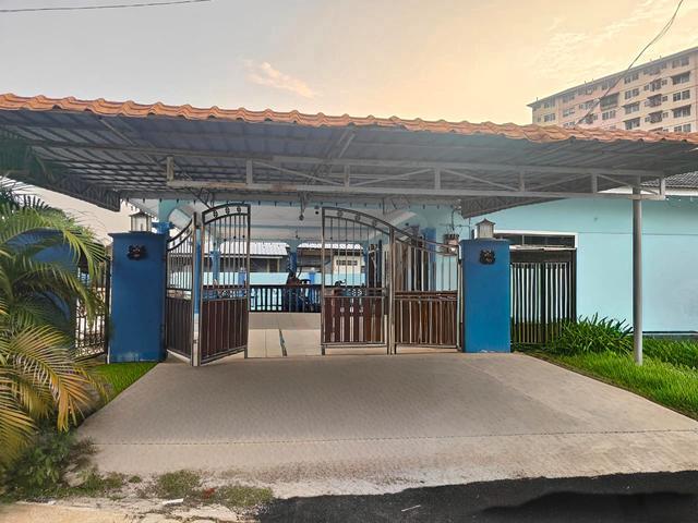 Bungalow for rent in Langat, Selangor