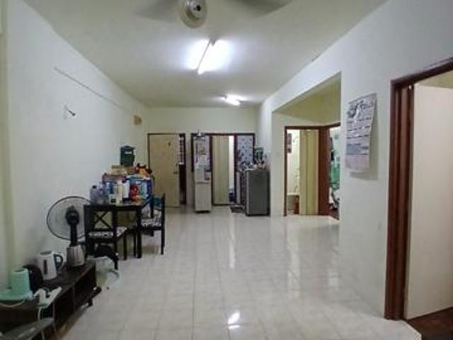 Apartment for sale in Country Heights Damansara, Kuala Lumpur