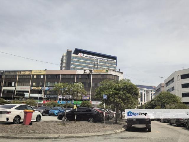 Shop for sale in Langat, Selangor