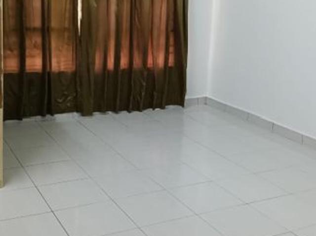 Condominium for rent in Langat, Selangor
