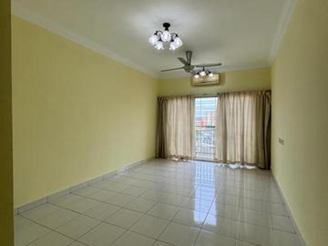 Condominium for rent in Langat, Selangor