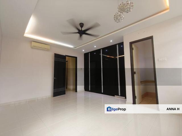 House for sale in Langat, Selangor