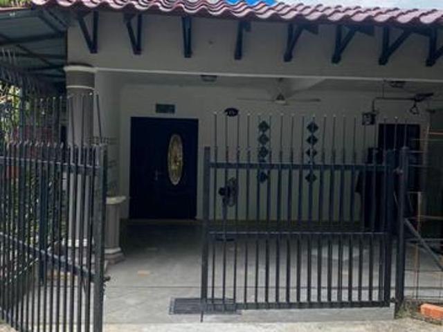 Terraced House for rent in Langat, Selangor