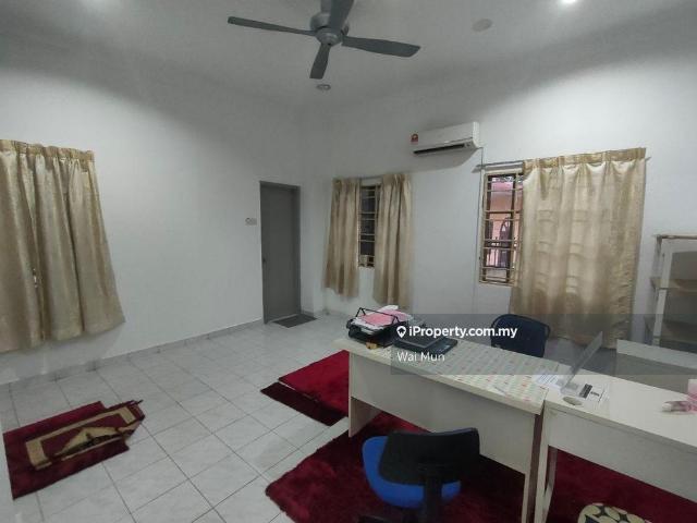House for rent in Langat, Selangor