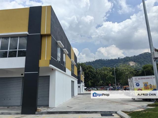 Warehouse for rent in Langat, Selangor