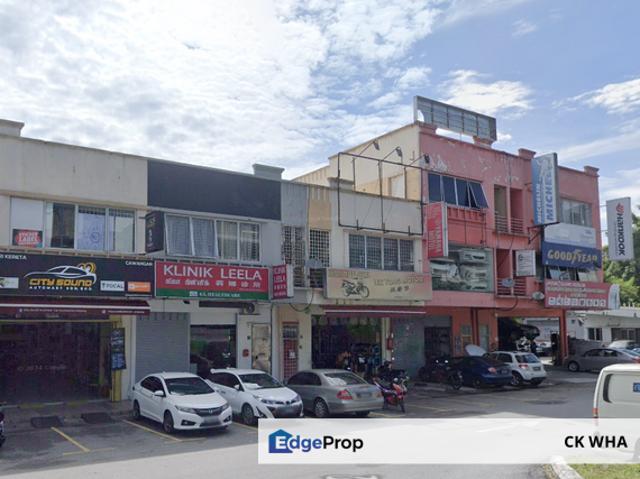 Shop for sale in Kajang, Langat