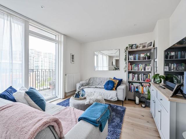 House for rent in Callis Yard, Greater London