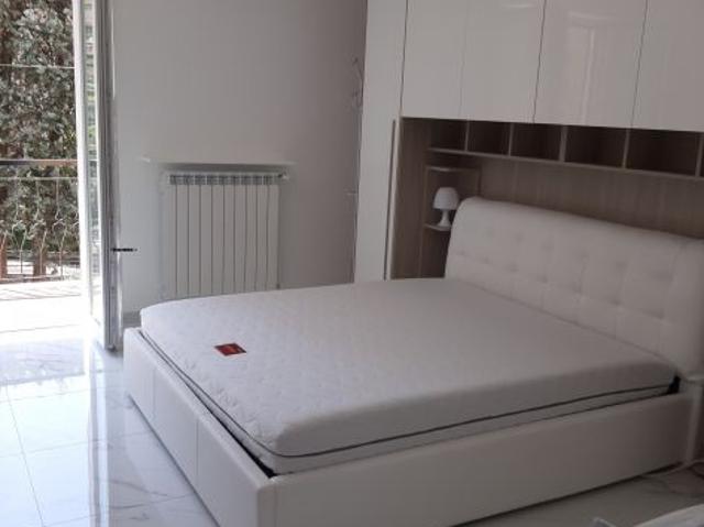 Stanza in affitto a Ovest, Brenzone