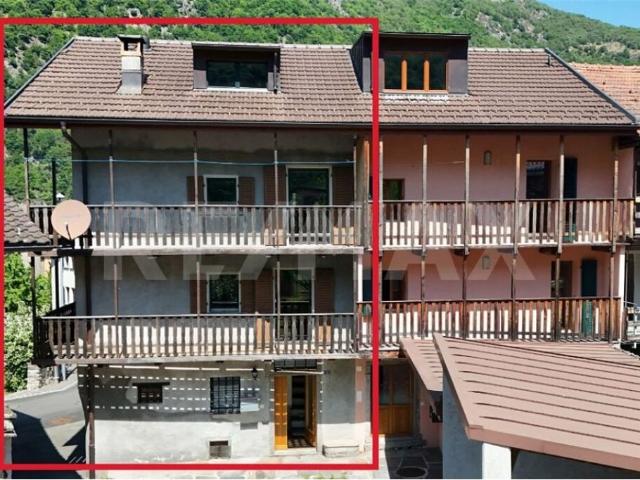 Reihenfamilienhaus kaufen in Roveredo (GR), Graubünden