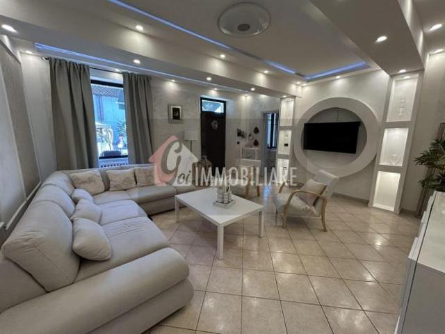 Villa Indipendente in vendita a Scandolara Ravara, Lombardia