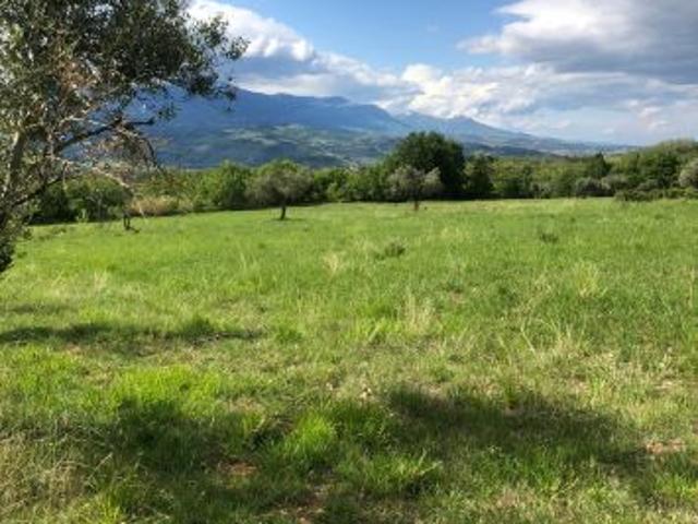 Terreno in vendita a San Valentino In Abruzzo, Abruzzo