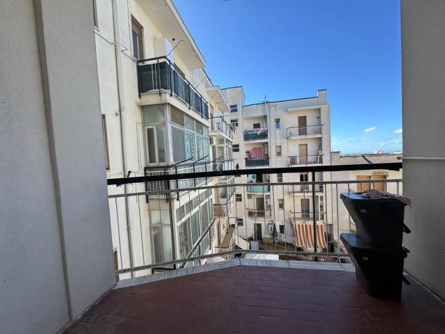 Appartamento in affitto a Puglia, Bari