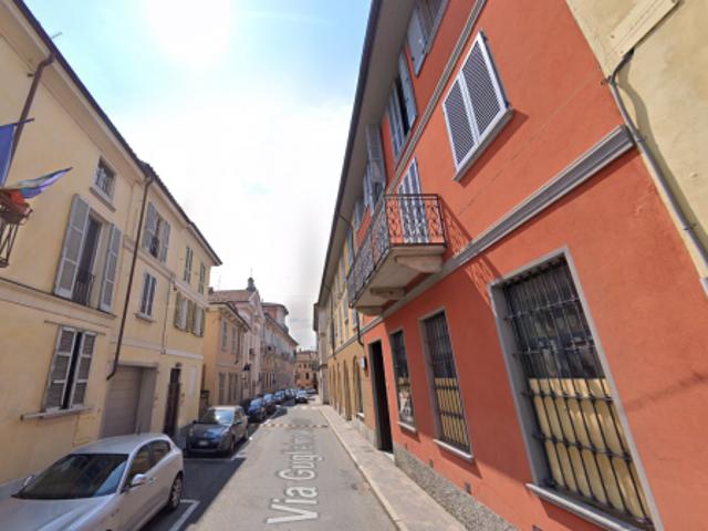 Appartamento in affitto a Stradella, Pavia