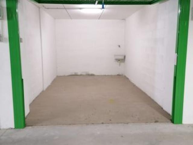 Box in vendita a Celle Ligure, Liguria