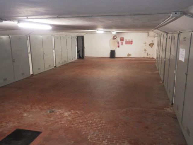 Box in affitto a Zona Omogenea Milano Nord, Sesto San Giovanni