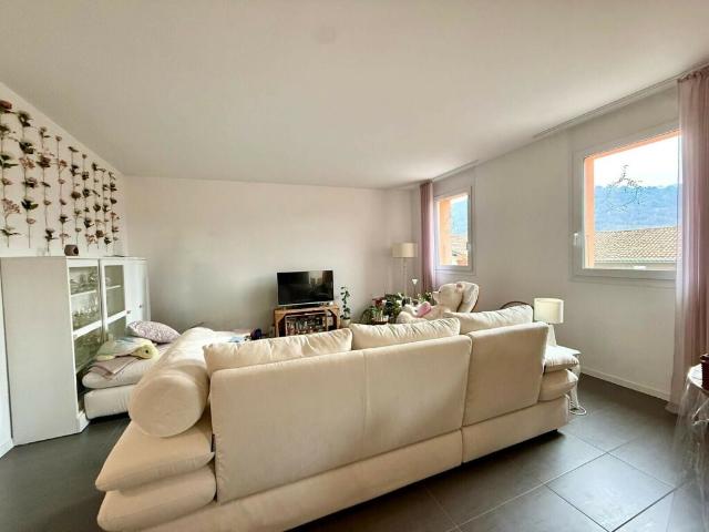 Wohnung kaufen in Chiasso, Tessin