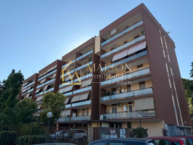 Appartamento in affitto a Municipio Roma IX, Roma Capitale