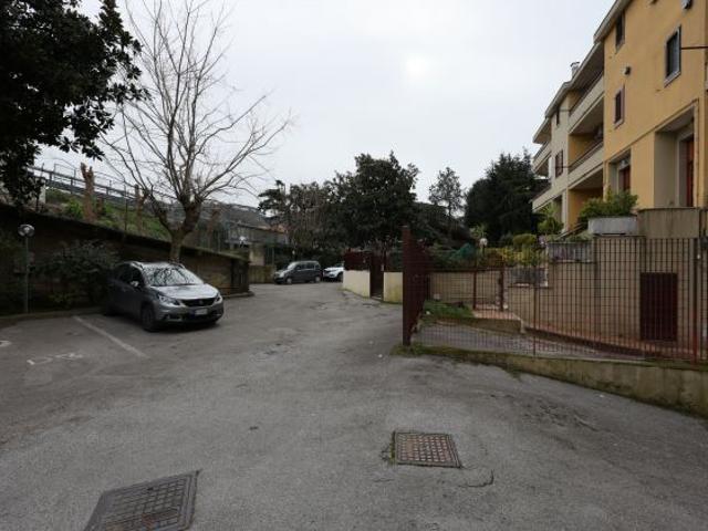 Box in vendita a Santa Rosa, Cava De' Tirreni