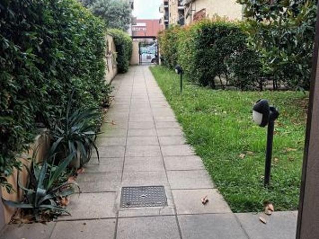 Monolocale in affitto a Municipio 9, Milano