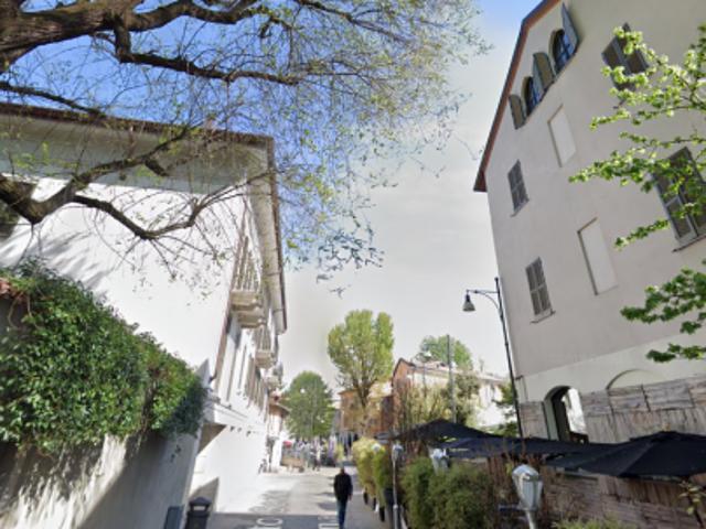 Quadrilocale in affitto a Monza